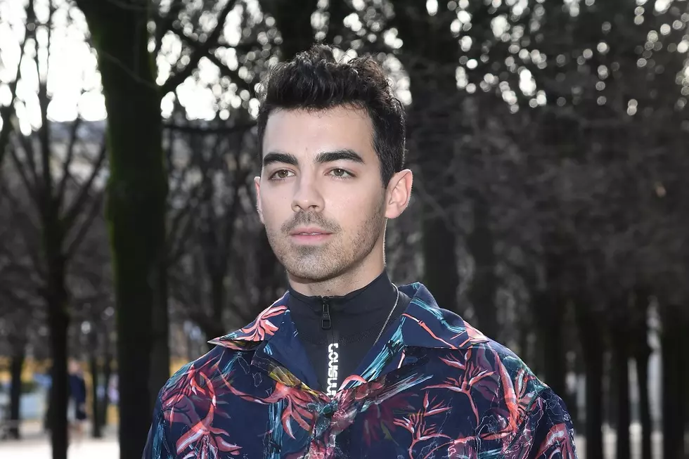 Joe Jonas’ Luxury $4.25 Million Sherman Oaks Farmhouse Is for Sale (PHOTOS)