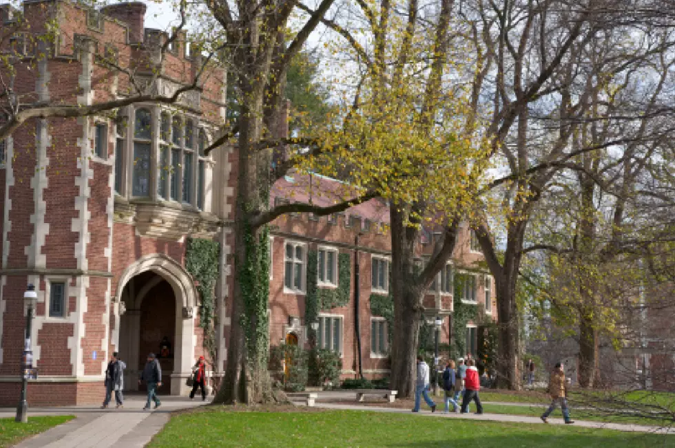 It’s Time to Post Team G.P.A.’s in College Athletics