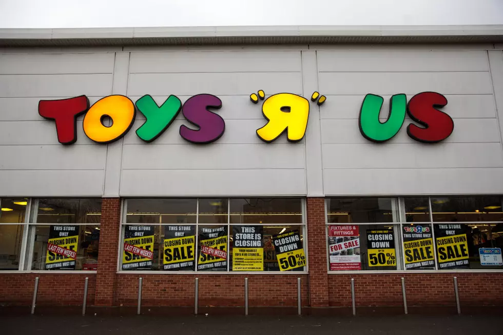 Toys R Us Gift Cards Are Only Good For 30 More Days