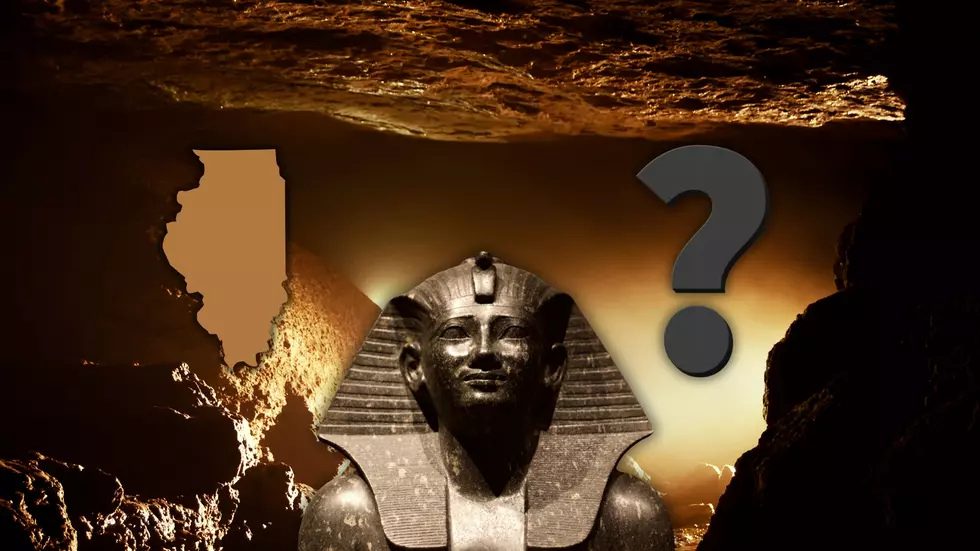 They Claim They Found Egyptian Relics in an Illinois Tomb?